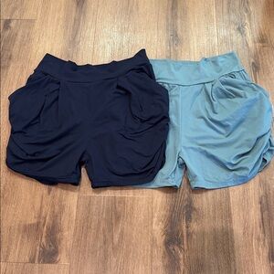 Conceited Pleated Shorts for Women with Pockets High Rise in Navy & Aqua. Size S